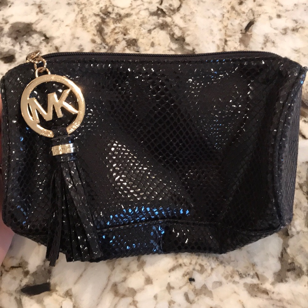 Michael Kors Cosmetic case